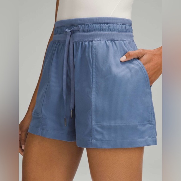 lululemon athletica Pants - Lululemon Dance Studio High Rise Short 3.5" Oasis Blue Women's Shorts Size 4